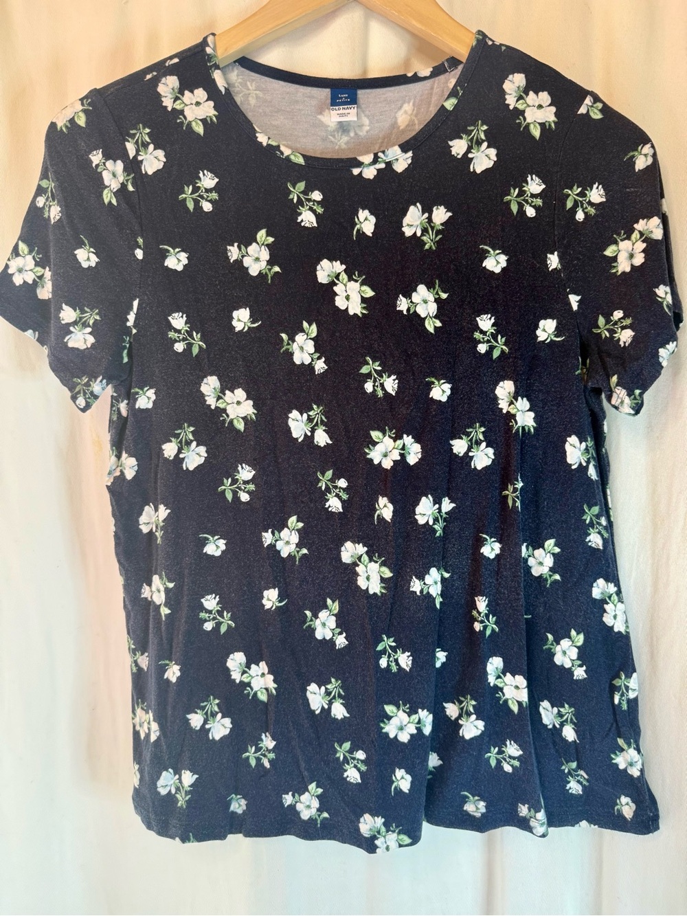 Old Navy Navy Floral Crewneck Tee